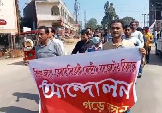 DYFI organization held protest rally in Sonamura sub-division against Union Budget 2022-2023